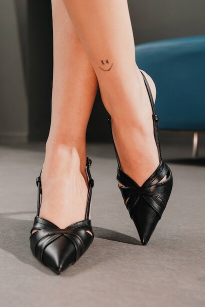 Siyah Cilt Sivri Burun Topuklu Ayakkabı Koni  Siyah 6