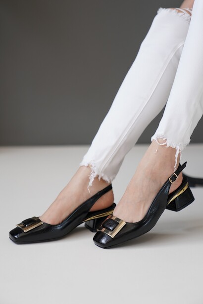 Kadın Gold Kare Toka Kısa Topuklu Ayakkabı Siyon 