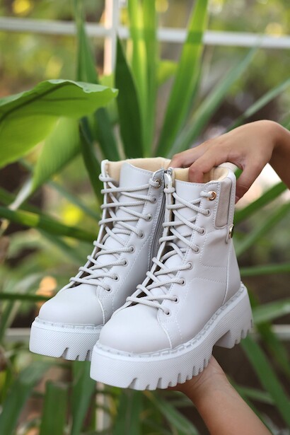 Kadın Yumuşak Taban Bağcıklı Bot Heri  Bej 4