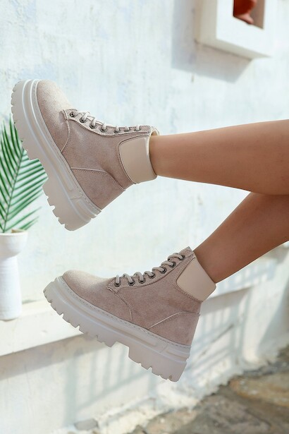 Kadın Bağcıklı Düz Bot Herrie Bej 