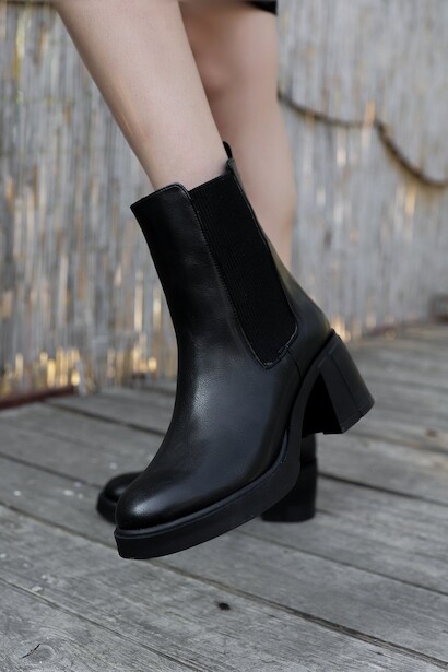 Kadın Çift Lastikli Orta Topuklu Bot Lassie  Siyah 4