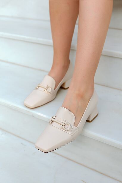 Kadın Kısa Topuklu Burnu Kapalı Topuklu Ayakkabı Dier 