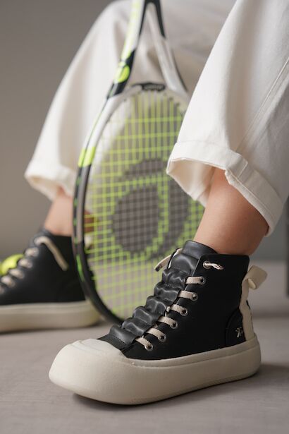 Kadın Bağcıklı Tasarım Taban Spor Bot Campe 