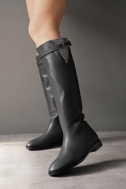 Kadın Taşlı Toka Detay Düz Çizme Linko 