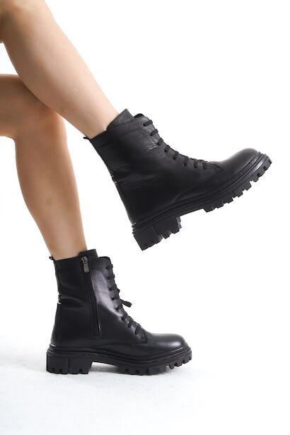 Kadın Bağcıklı Hakiki Deri Düz Taban Bot Postal Troia 