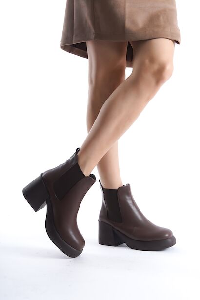 Kadın Lastikli Kalın Topuklu Bot Leorana  Kahverengi 4