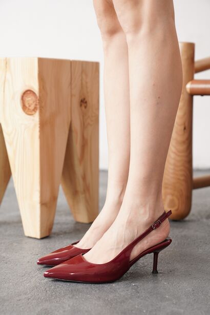 Kadın Sivri Burun Arkası Açık Orta Topuklu Ayakkabı Koria 