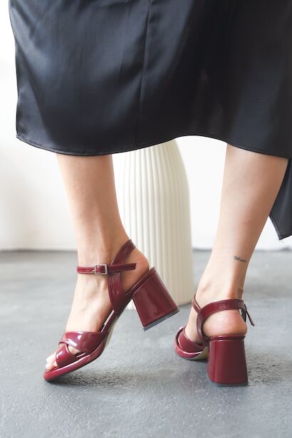 Kadın Çapraz Bant Kalın Topuklu Ayakkabı Meriye  Bordo 4