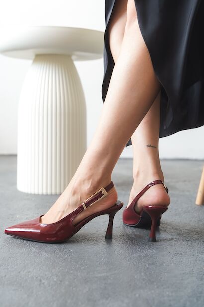 Kadın Arkası Açık Tasarım Tokalı Topuklu Ayakkabı Claria 