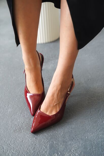 Kadın Arkası Açık Tasarım Tokalı Topuklu Ayakkabı Claria  Bordo 4