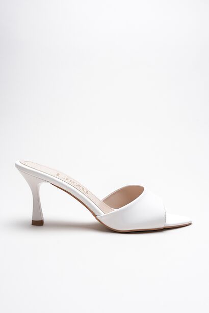 Kadın Sivri Burun Açık Topuklu Terlik Leni 