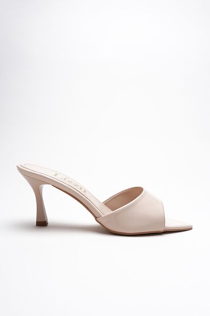 Kadın Sivri Burun Açık Topuklu Terlik Leni 