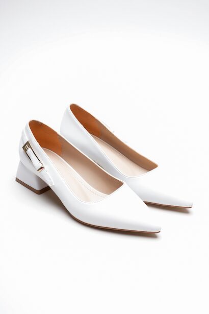 Kadın Yandan Toka Detaylı Kalın Kısa Topuklu Ayakkabı Goria 