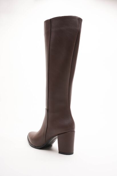 Kadın Fermuarlı Diz Altı Topuklu Çizme Allecia  Kahverengi 4