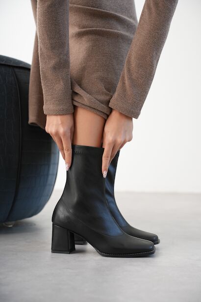 Kadın Fermuarlı Streç Topuklu Bot Cosele 