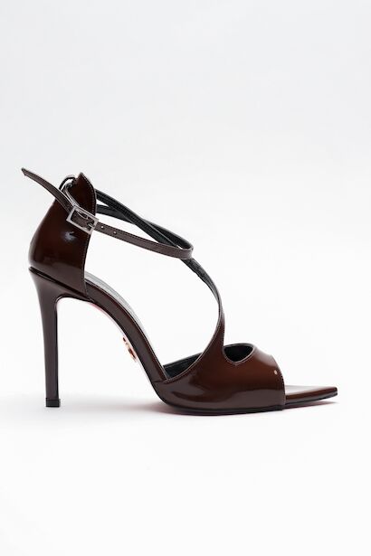 Kadın Çapraz Bantlı İnce Topuklu Ayakkabı Yelar 