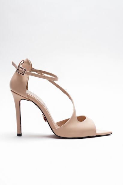 Kadın Çapraz Bantlı İnce Topuklu Ayakkabı Yelar 