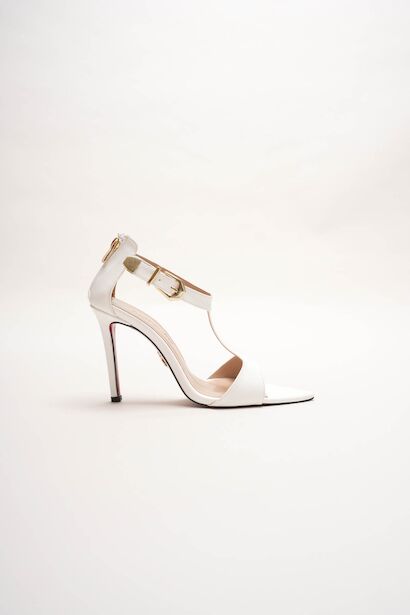 T-bantlı Toka Detaylı Sivri Burun İnce Topuklu Stiletto Ayakkabı Tories 