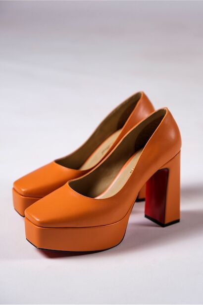 Kadın Platform Tasarım Toka Detaylı Orta Topuklu Ayakkabı Chelsea 