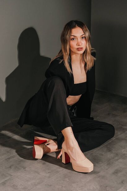 Kadın Platform Tasarım Toka Detaylı Orta Topuklu Ayakkabı Chelsea  Nude Rugan 4