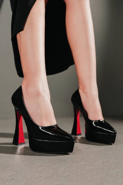 Kadın Özel Tasarım Orta Topuklu Topuklu Ayakkabı Mila  Siyah Rugan 4