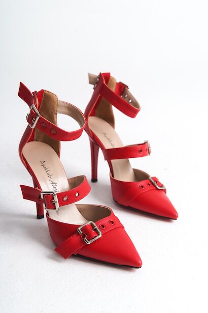Kadın İnce Topuklu Tokalı Ayakkabı Stiletto Sansa 