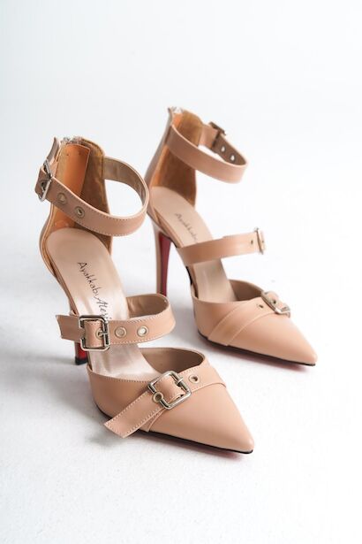 Kadın İnce Topuklu Tokalı Ayakkabı Stiletto Sansa 