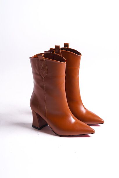 Kadın Sivri Burun Kovbot Bot Berry 