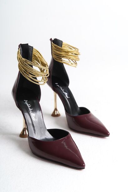 Kadın Gold Biye Detay Tasarım Topuklu Ayakkabı Coni 