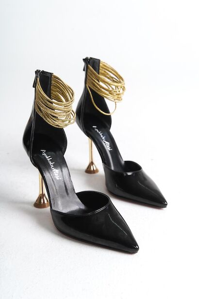 Kadın Gold Biye Detay Tasarım Topuklu Ayakkabı Coni 