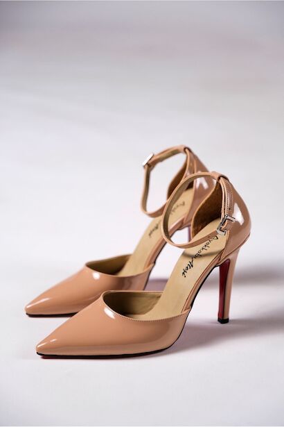 Kadın İnce Topuklu Baretli Tasarım Ayakkabı Stiletto Noppa 