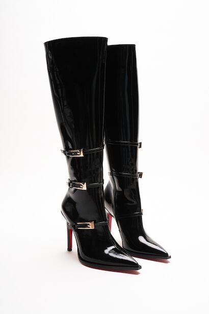 Kadın Siyah Rugan Sivri Burun 3 Tokalı İnce Topuklu Çizme Tokai  Siyah Rugan